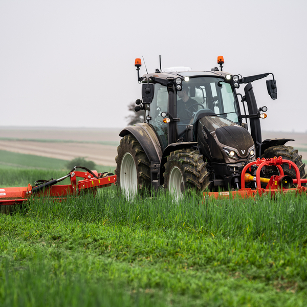 КОЛІСНІ ТРАКТОРИ VALTRA СЕРІЇ G