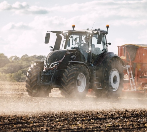 Трактор Valtra серії Q отримав престижну нагороду Red Dot Award: Дизайн продукту