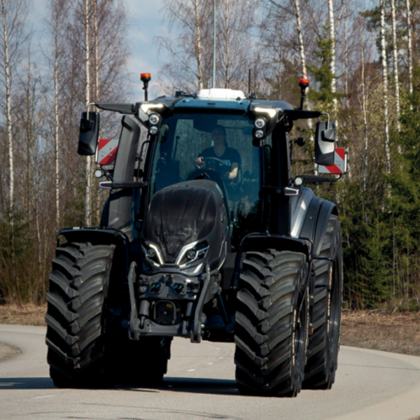 КОЛІСНІ ТРАКТОРИ VALTRA СЕРІЇ Q