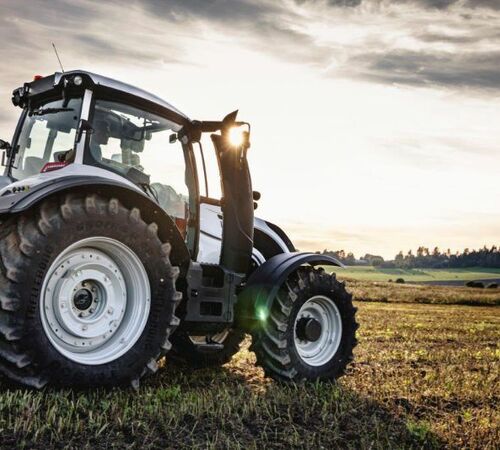 Колісні трактори Valtra серії T